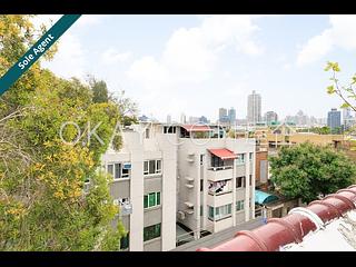 Yau Yat Chuen - May King Court 04