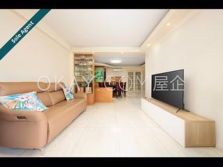 Yau Yat Chuen - May King Court 06