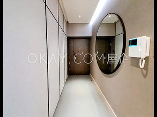 West Kowloon - The Waterfront 08