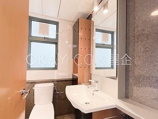 Mid Levels West - 80 Robinson Road 12