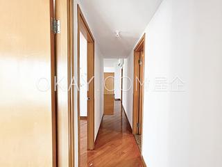 Mid Levels West - 80 Robinson Road 19