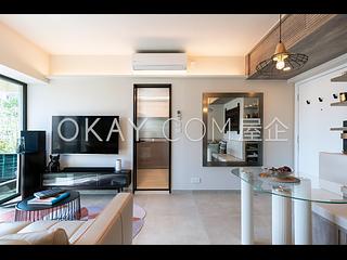 Sai Ying Pun - Centre Place 02
