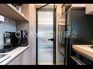 Sai Ying Pun - Centre Place 04