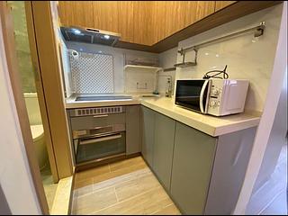Kennedy Town - Kelly Court 04