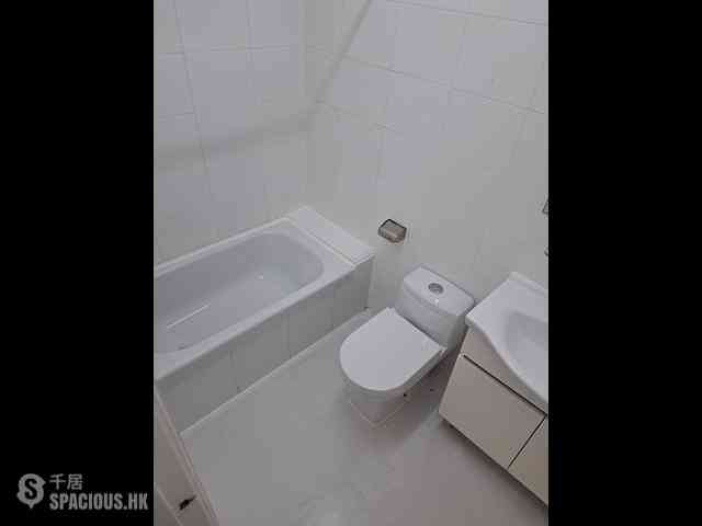 Wan Chai - 76, Morrison Hill Road 07