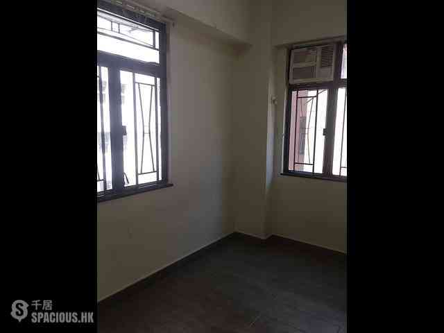 Wan Chai - Sam Yuen Mansion 03
