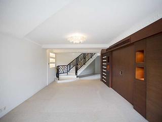 Shouson Hill - Henredon Court 06
