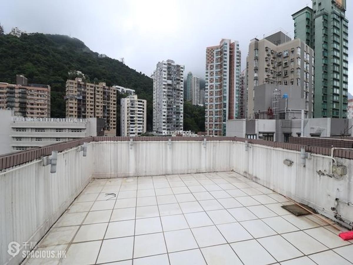 Wan Chai - Hoover Towers Block 1 01