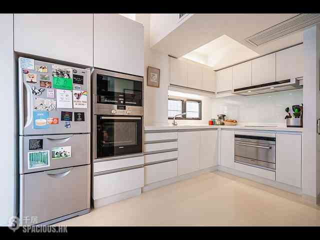 Soho - 122, Hollywood Road 04