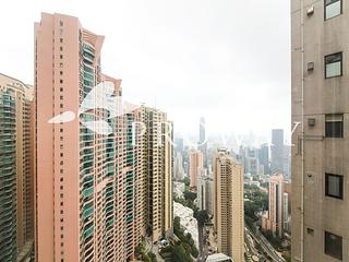 Mid Levels Central - Clovelly Court 02