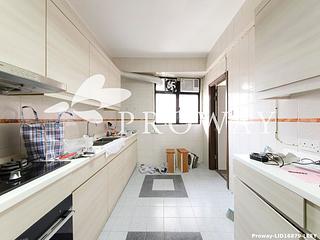 Mid Levels Central - Clovelly Court 09