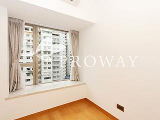 Sai Ying Pun - The Nova 04