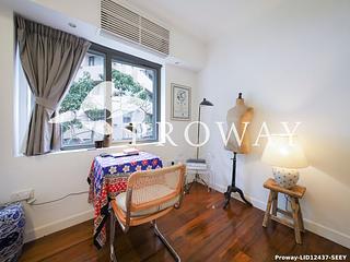 Mid Levels Central - Kam Fai Mansion 10