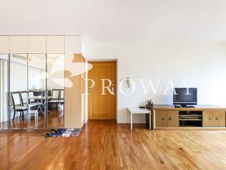 Mid Levels Central - The Grand Panorama 03