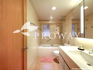 Mid Levels Central - The Grand Panorama 10