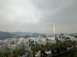 The Peak - La Hacienda 17