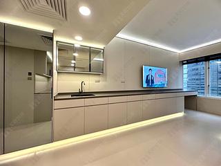 Wan Chai - Convention Plaza Apartments 02