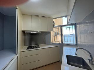 Fortress Hill - Harbour Heights Block 1 (Ko Fung Court) 06