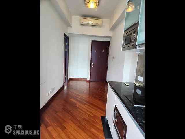 Tai Kok Tsui - Park Summit Block 1 02
