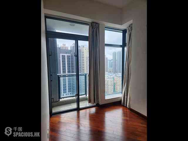 Tai Kok Tsui - Park Summit Block 1 07