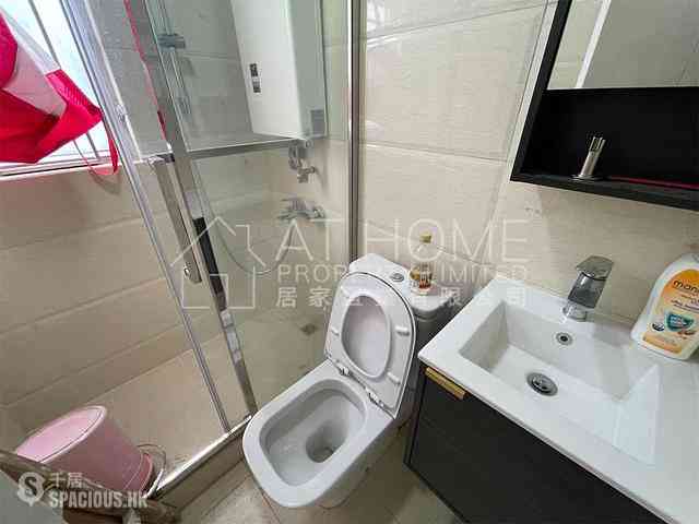 Sai Ying Pun - New Start Building 03