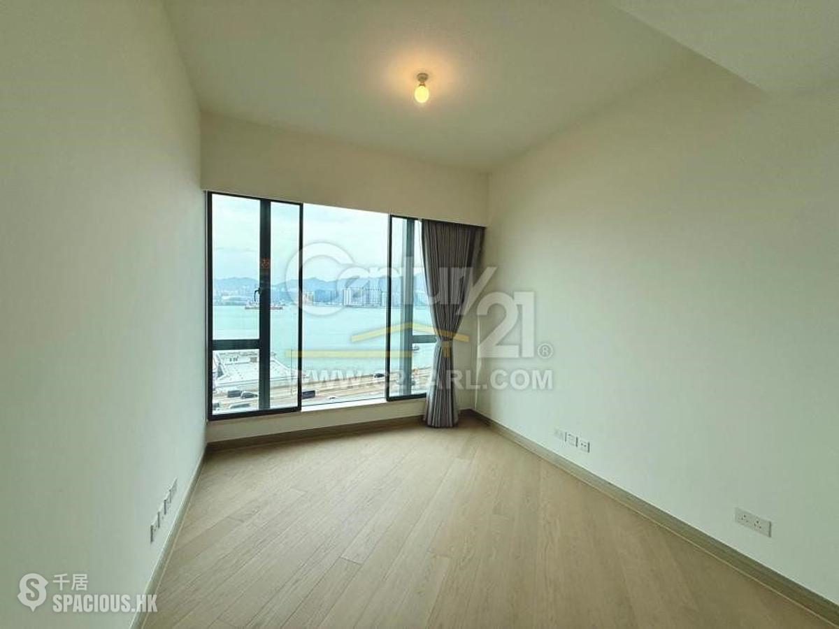North Point - Victoria Harbour 01