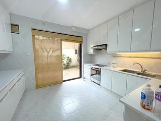 Chung Hom Kok - 19-25, Horizon Drive 07