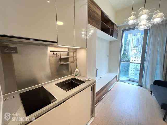 Sai Wan Ho - Island Residence 06