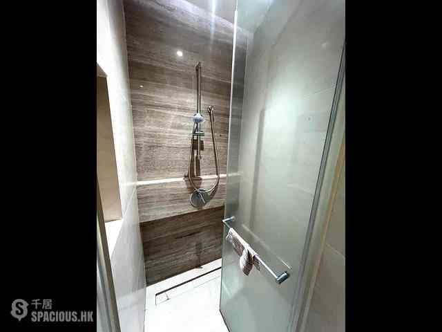 Sai Wan Ho - Island Residence 09