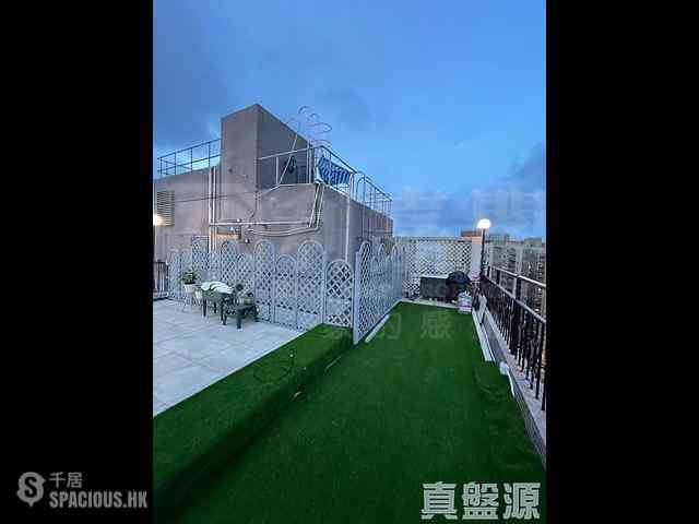 Braemar Hill - Coral Court 01