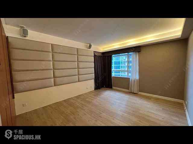 Mid Levels Central - Tregunter Block 2 04
