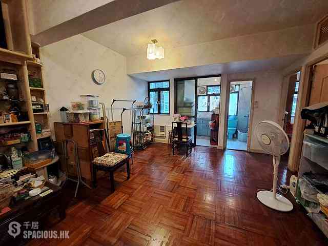 Sheung Wan - Kiu Fat Building Rear Block (Block A) 01