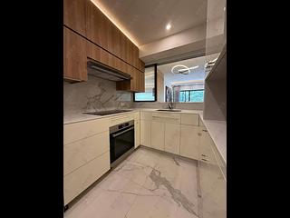 Mid Levels West - Realty Gardens London Court (Block 1) London Court 04