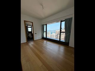 Mid Levels West - Alassio 05