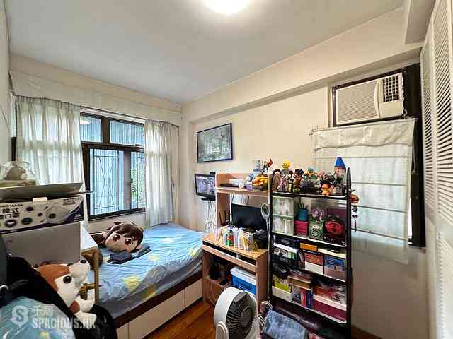 Beacon Hill - Carlton Court 02