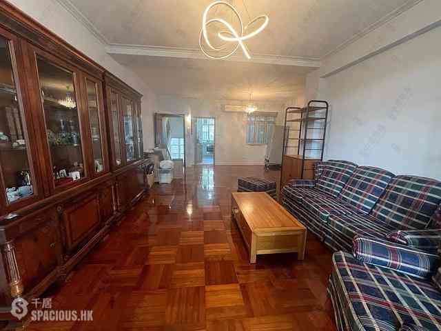 Beacon Hill - Ede Terrace 01