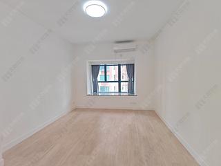 Mid Levels Central - Dynasty Court 06