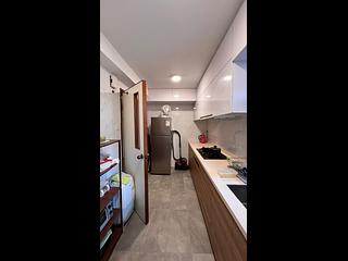 Yau Yat Chuen - 10, Marigold Road 06