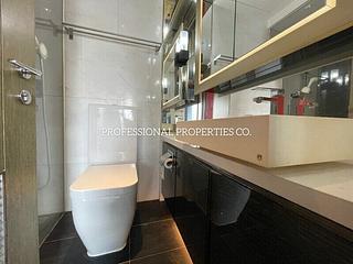 Soho - Centrepoint 04