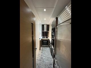 West Kowloon - The Cullinan (Tower 20 Zone 1 Diamond Sky) 05