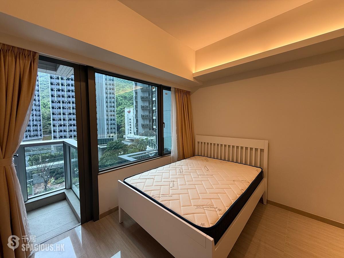 Wong Chuk Hang - The Southside Phase 1 Southland Tower 2B 01