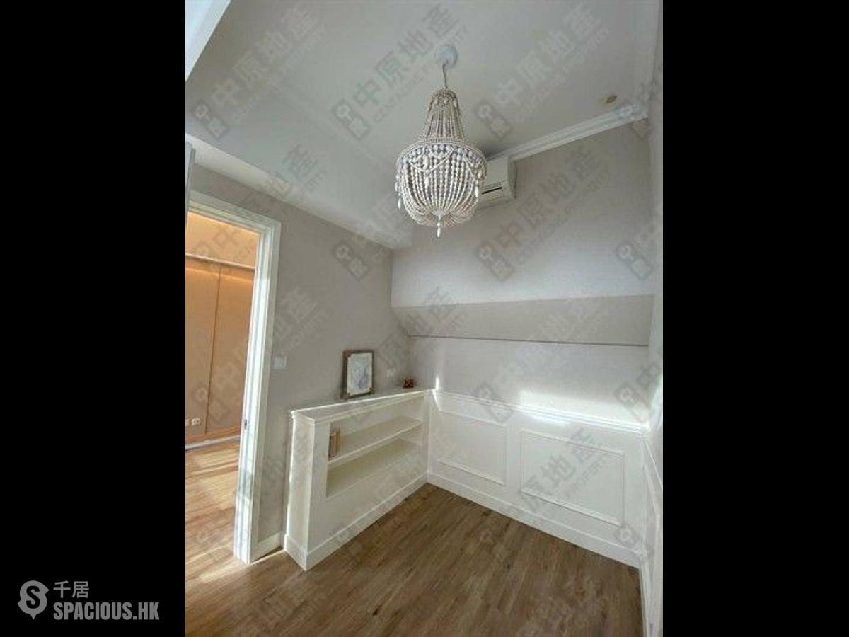 Mid Levels West - Babington Hill 01