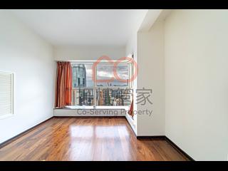 Soho - Centrestage 06