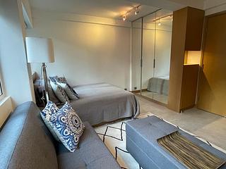 Wan Chai - Rialto Building 02