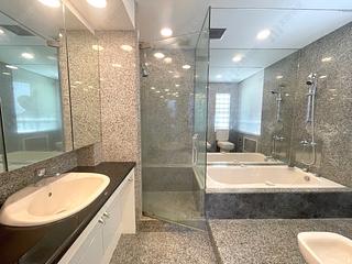 Shouson Hill - Country Villa 04