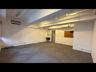 Causeway Bay - Chung Wai Commercial Building 06
