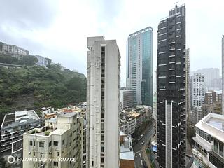 Happy Valley - Vivian's Court 03