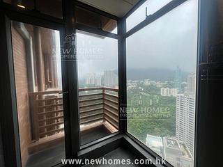 Happy Valley - Broadwood Twelve 04