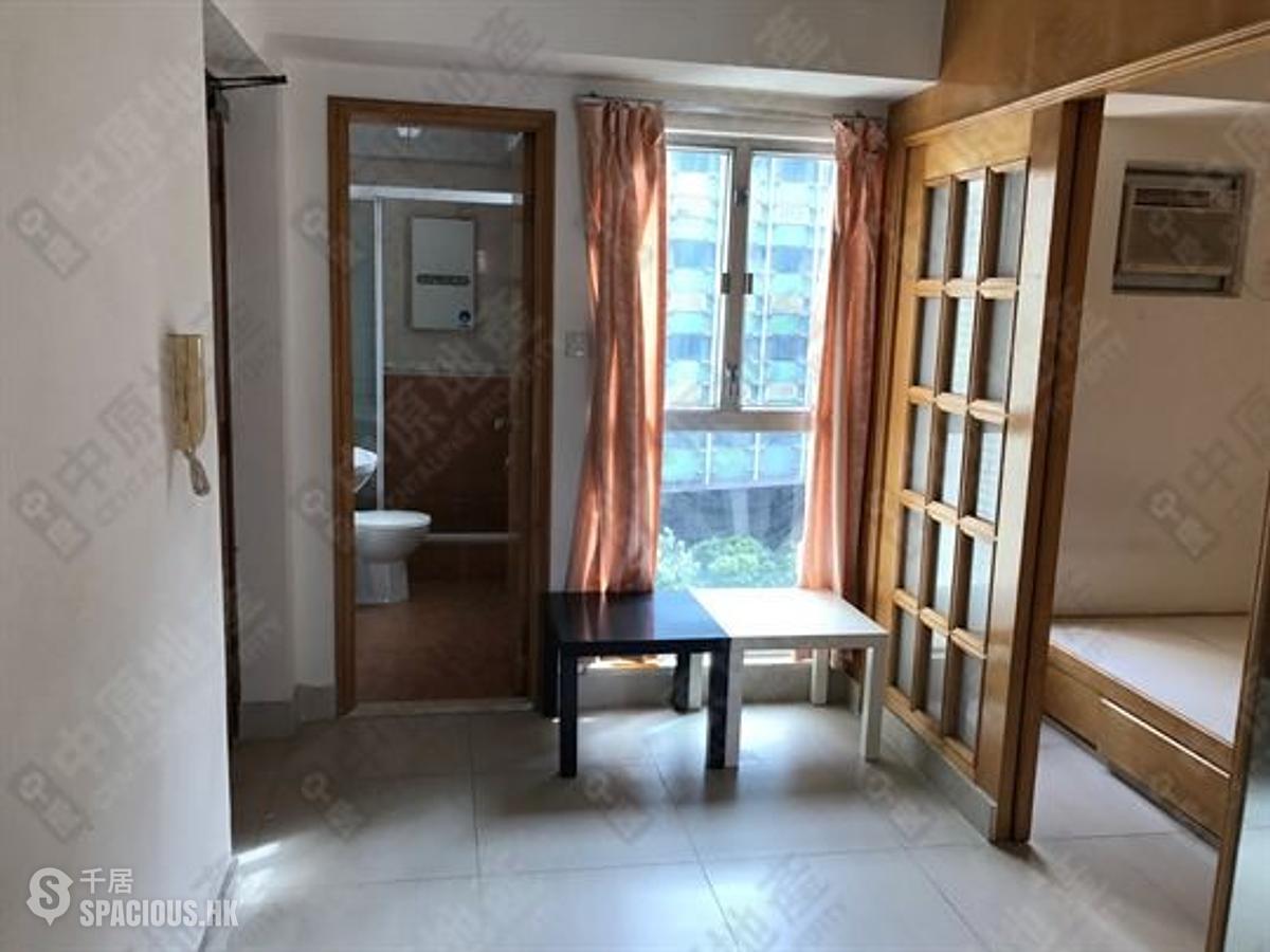 Shek Tong Tsui - Fairview Court 01