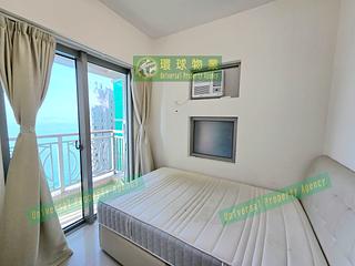 Kennedy Town - The Merton Tower 3 09